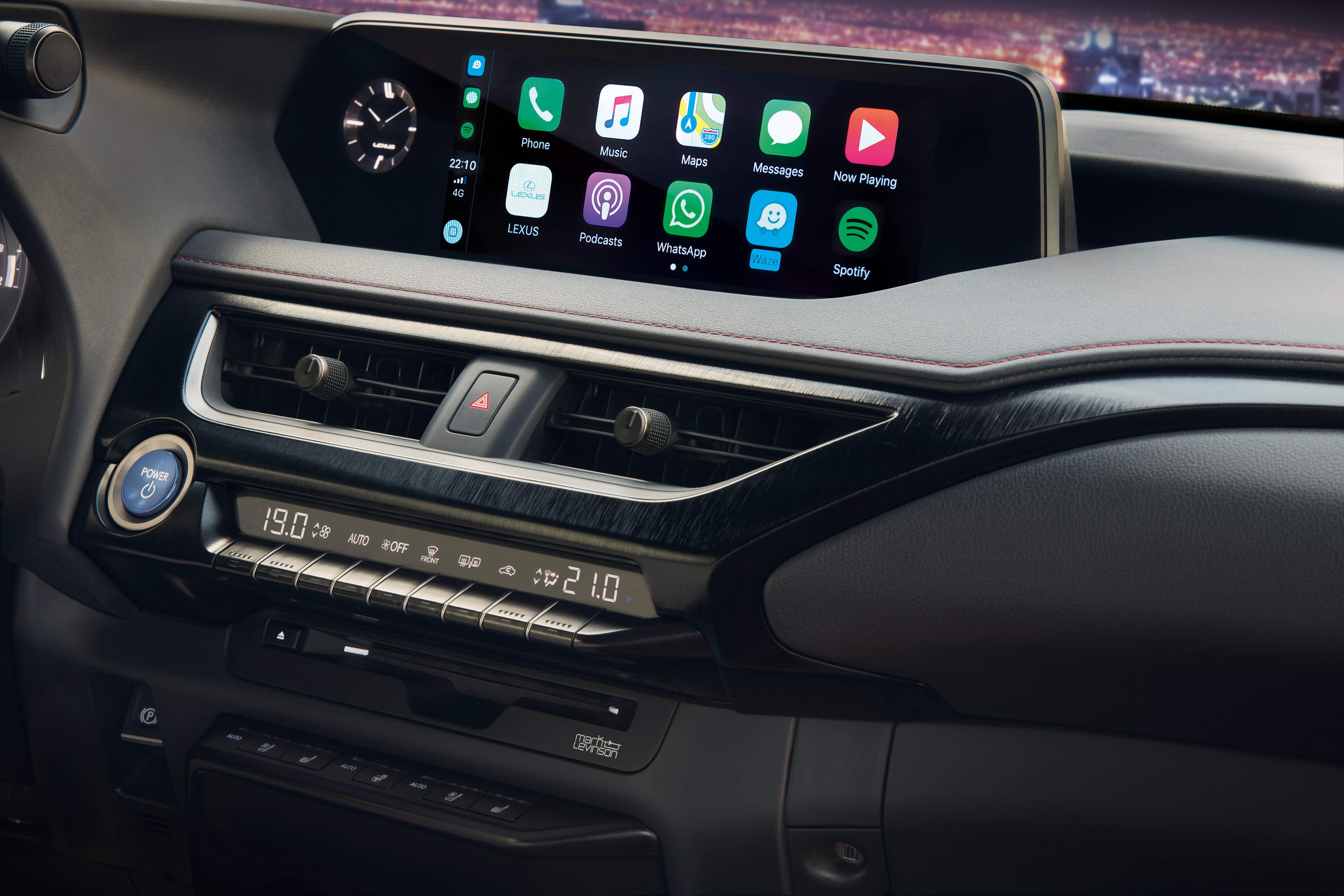 Carplay lexus lx 570